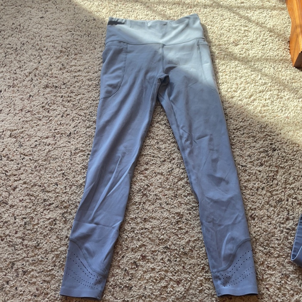Matching workout set - Picture 4 of 7